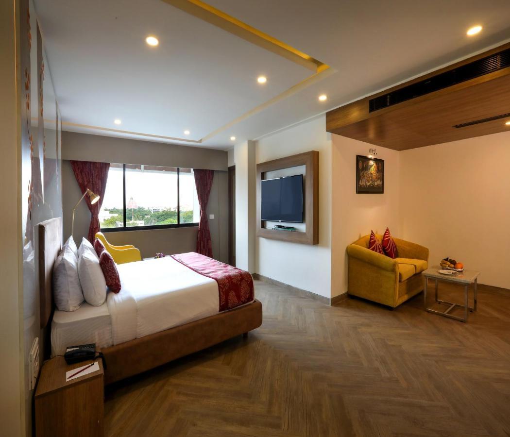 Mango Hill Central Ченнаї Екстер'єр фото
