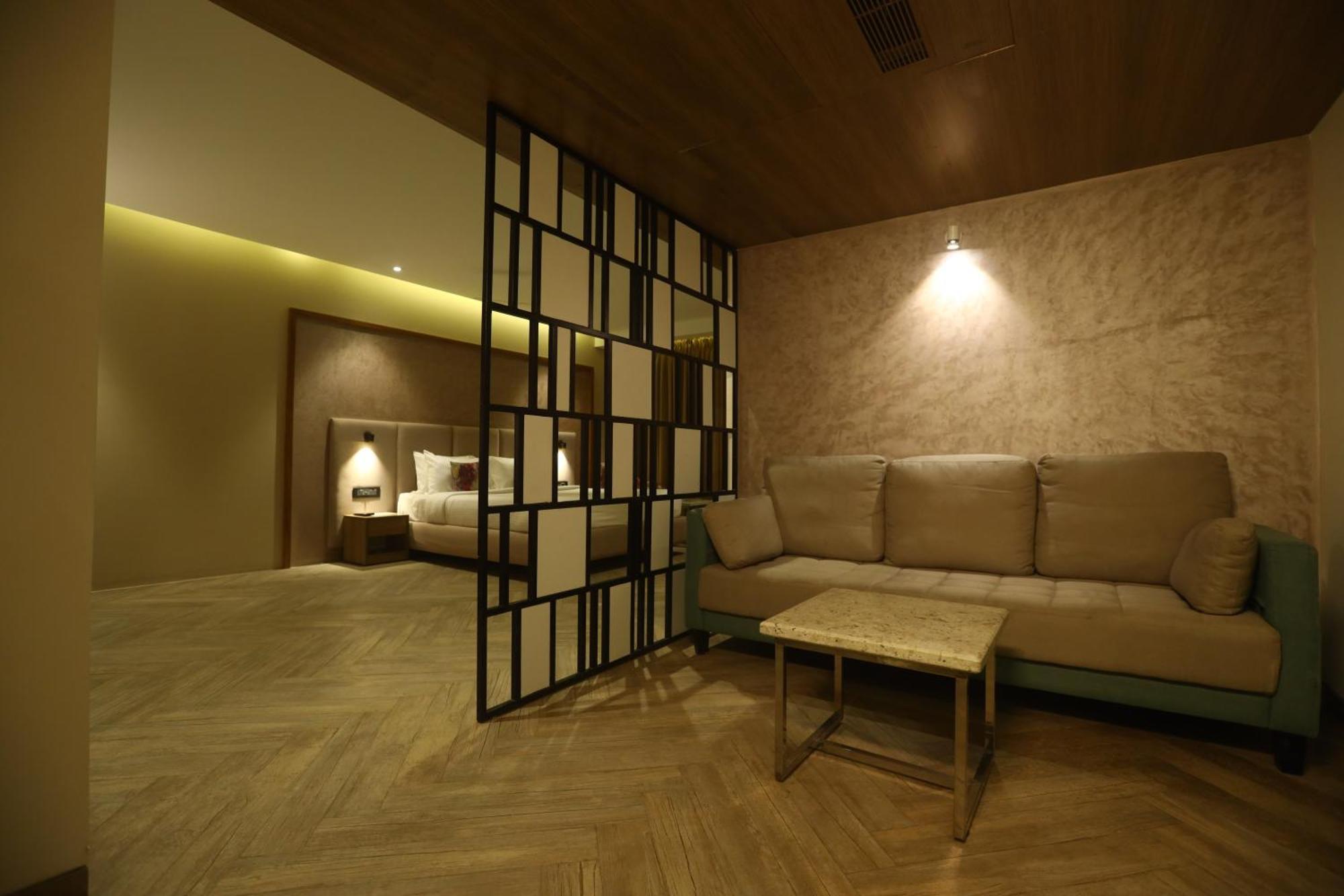 Mango Hill Central Ченнаї Екстер'єр фото